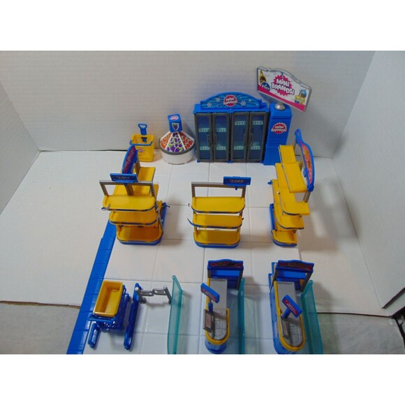 ZURU Mini Brands Mini Mart! Store Replacement Pieces - For Parts Missing Pieces - Picture 2 of 16